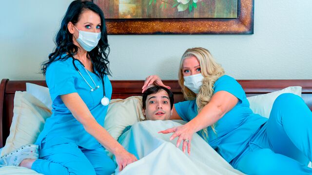 Busty MILFs Alura Jenson and Reagan Foxx VS young man