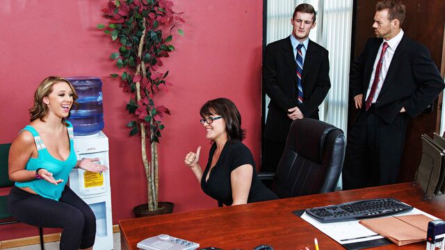 Wildest ever Brooke Wylde fuck scene with amazing facials