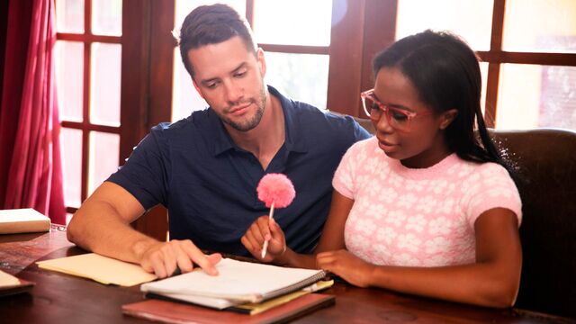 Stunning oral dick-sucking action with an ebony Destiny Marshall