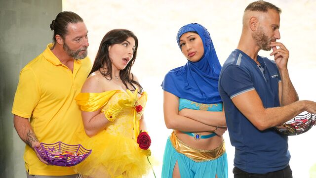 Keira Croft and Penelope Woods are enjoying foursome sex