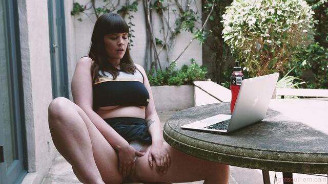 Sweet outdoor solo session with a big boobs brunette Blake Wilde