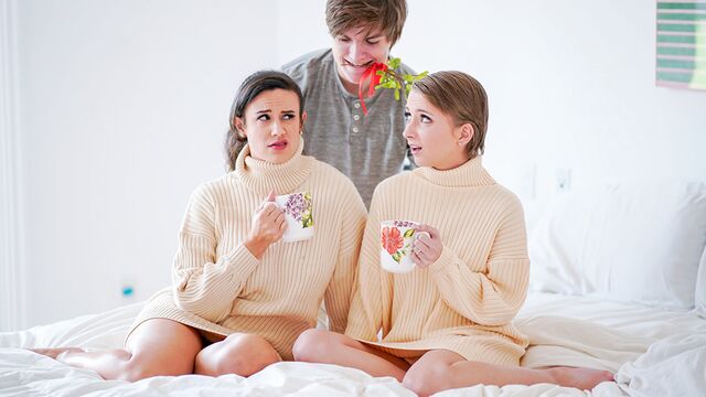 FFM threesome fuck with Penny Barber and Macy Meadows