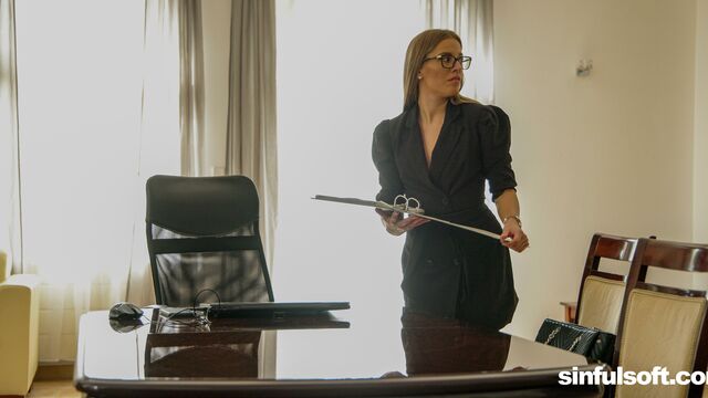 Bonded five-star babe Eveline Dellai rammed by nice big cock