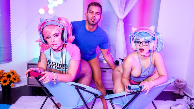 Girls gamers Leana Lovings and Krissy Knight fucked from behind