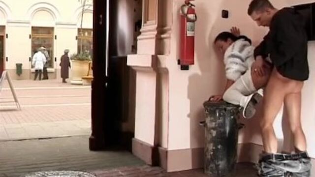 Horny dear at amateur scene