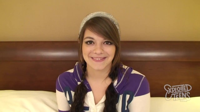 Appealing Pocahontas Jones at amateur teen blowjob video