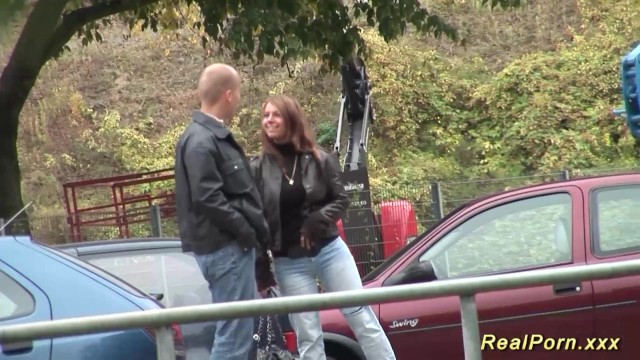Comely side chick at hd clip