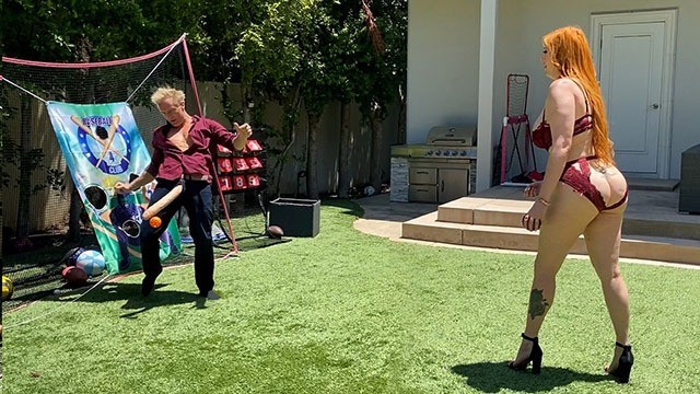 Watch pleasing Lauren Phillips's video