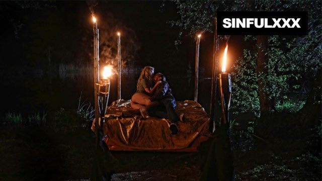 Glamour Angel Wicky at couple porn