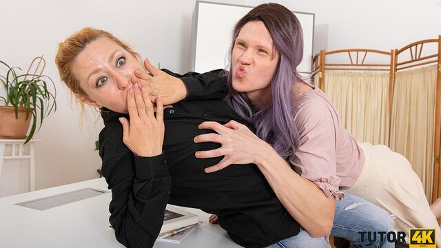 Good mature Krayana Chias opens her crack for a younger man