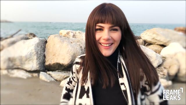 Spicy brunette Valentina Nappi likes intensive penetration