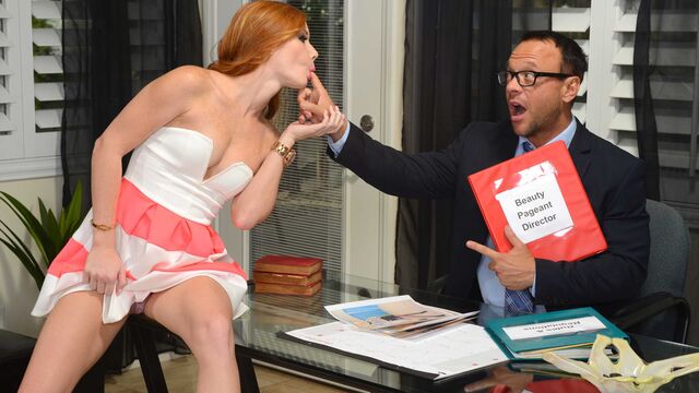 Alex Tanner and Dani Jensen are getting fucked by an athlete