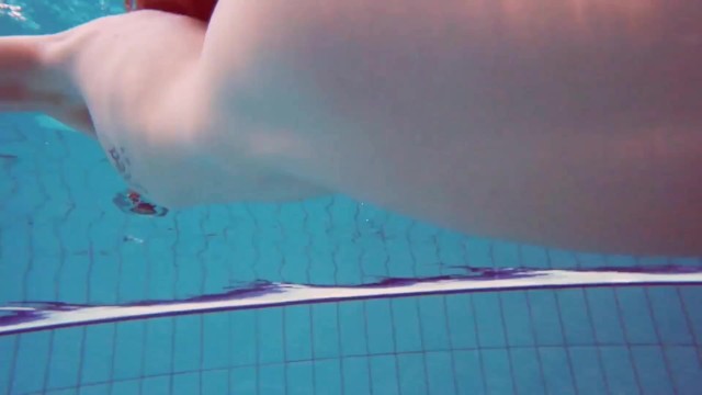 Cutesy Alice - public clip - Underwater Show