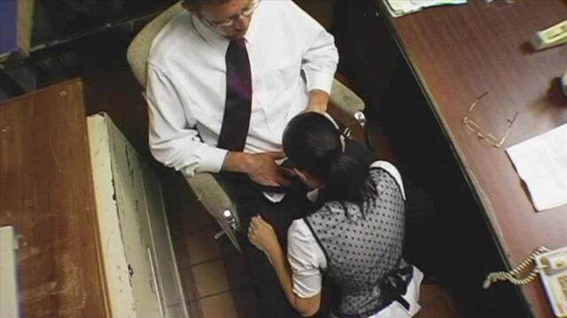 Good girl Brandi Belle feels pleasure from dick-sucking