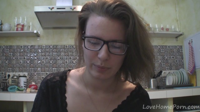 Looking-good kitten's brunette trailer