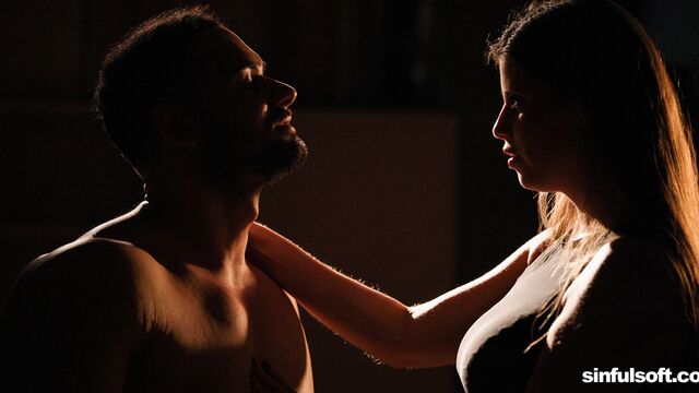 Elegant nighttime sex with a big-boobed blonde Lady Lyne