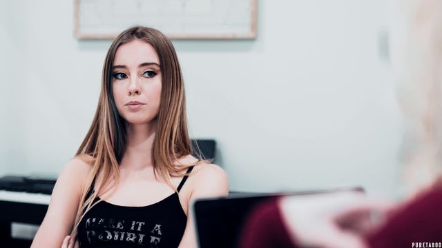 Elegant lesbian action featuring Haley Reed and Tasha Reign