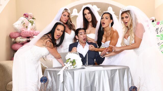 Crazy orgy with big-ass babes Shay Sights and Texas Patti