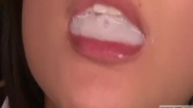 Mystery GF's bizarre porn