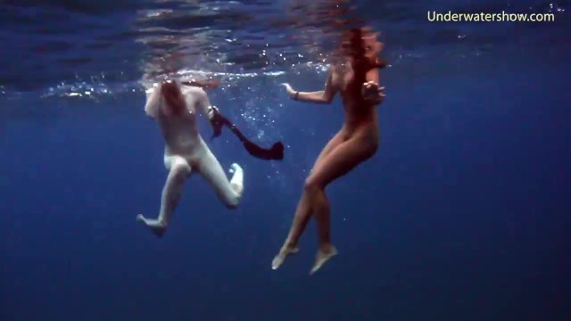 Euro scene with bonny dream girl from Underwater Show