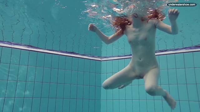 Underwater Show featuring minx's petite xxx