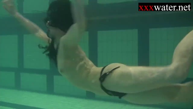 Lustful kitten - nudist scene - Underwater Show