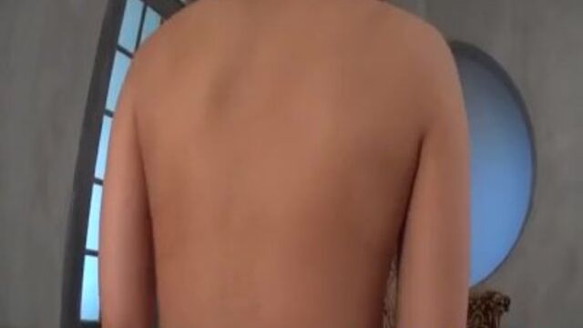 Watch seductive Ren Azumi's action