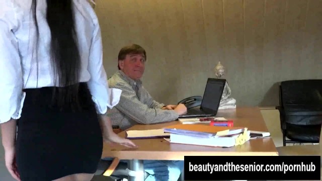 Matchless Bella Beretta at hardcore video