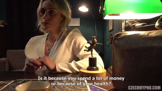 Sweet amateur hardcore anal sex with a big-boobed blonde