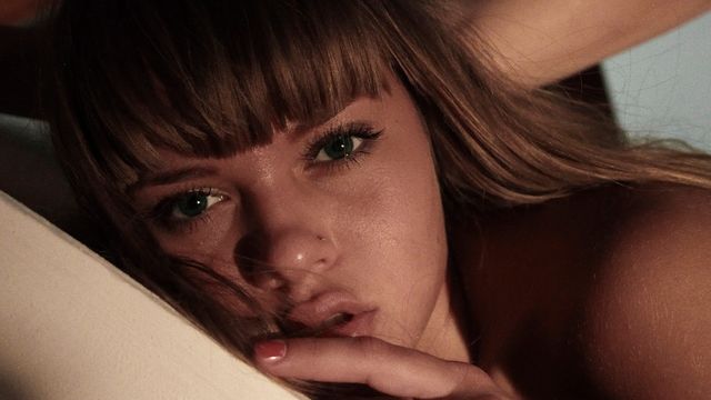 The old VS young sex action with a tanned teenage whore Willa