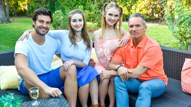 Athena Faris, Esperanza Del Horno and Vienna Black are fucking and swapping sperm