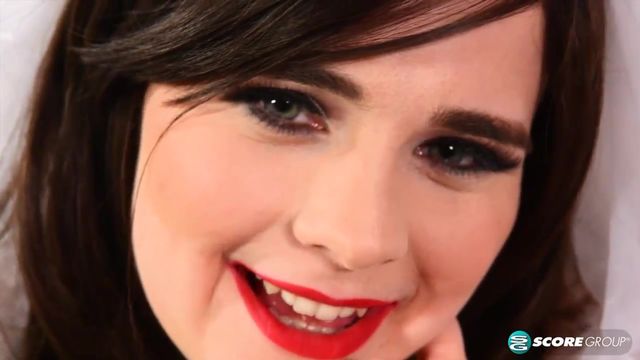 Sexy BBW bride Tiggle Bitties is playing with her hungry wet pussy