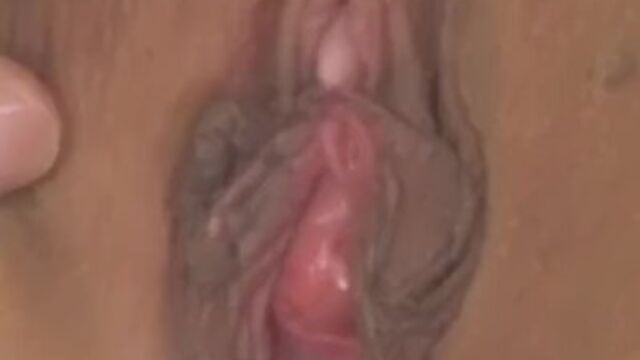 Mei's shaved porn