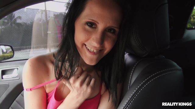 Skillful hottie Niki roughly penetrated by a long hard penis