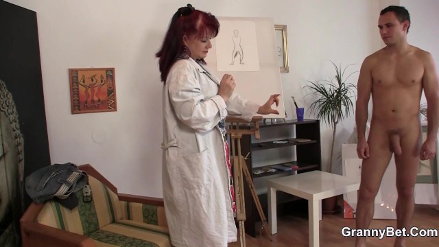 Pulchritudinous cocotte at reality smut