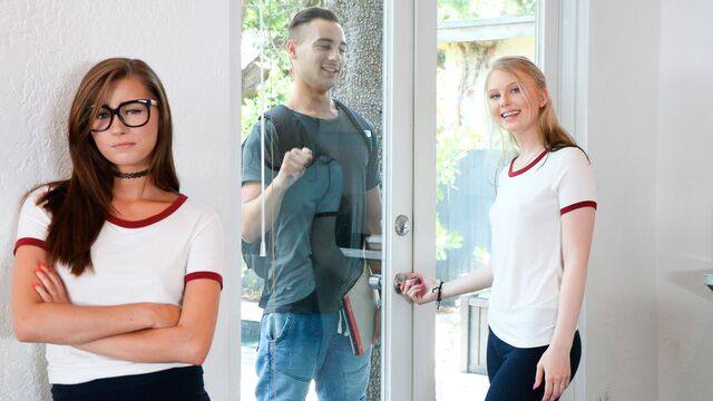 Carolina Sweets, Vienna Black and Lily Rader are getting fucked