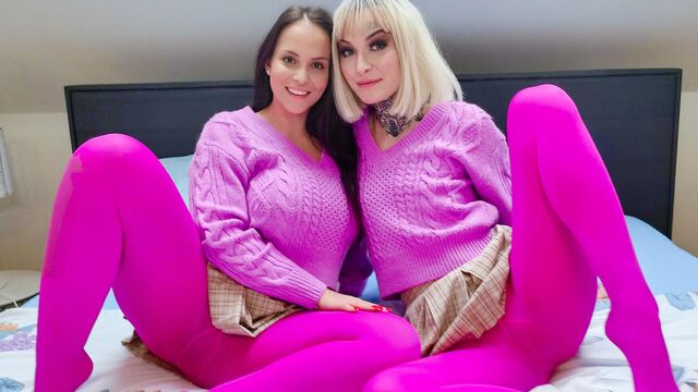 Foursome in the bedroom with Jennifer Mendez and Tabitha Poison