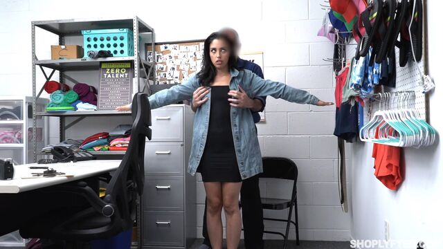 Sensual shoplifter Vanessa Sky feels a big dick in her pussy