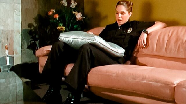 Sex-loving natural girlfriend Temptress screwed by a nice hard dick