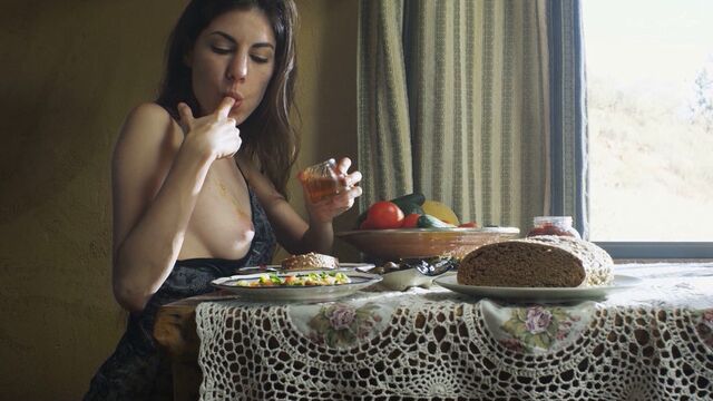 Gorgeous brunette with huge boobs Freckles Real screwed from behind