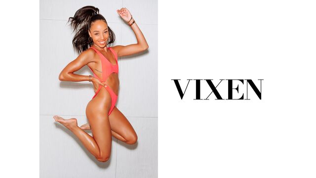 Cheating black babe Alexis Tae gets her face fucked on the cam