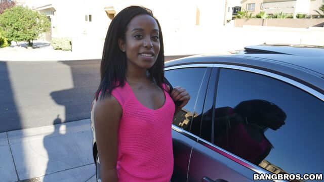 Aesthetic brunette Deana Dulce fucked on the backseat