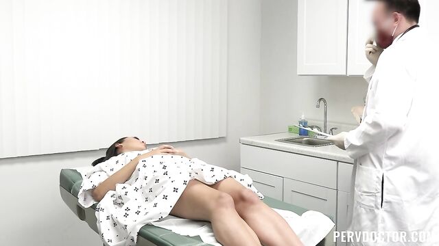 Doc with a big dick fucked a nice-looking Asian model Madi Laine