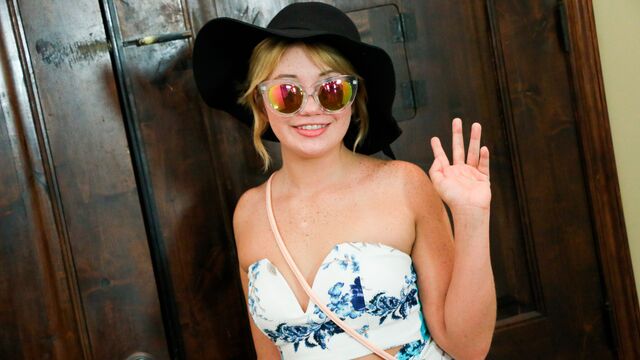 Angelic blonde teen Zelda Morrison likes hardcore sex so freaking much