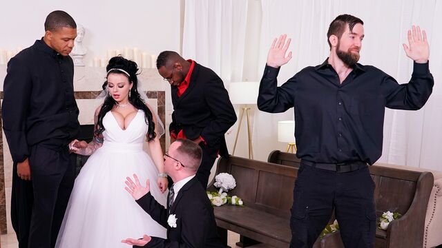 Black friends ae fucking with a busty MILF Payton Preslee