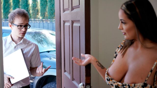 Wife slut with big boobs Sophie Ryan gets rammed by a big boner