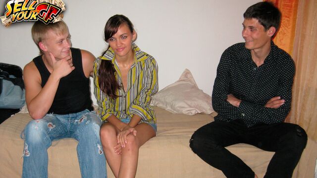 Beautiful hottie with dark hairs Inus screwed in the missionary pose