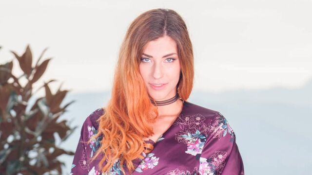 Hardcore interracial sex action with a nice white babe Shona River