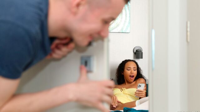 Good-looking chick Romy Indy is enjoying intensive pound