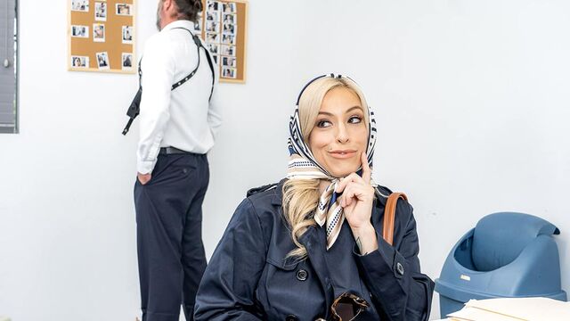 Office pound in the cowgirl pose with a slutty blonde Lory Lace